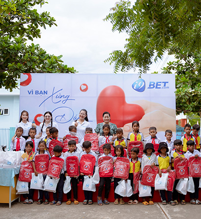 Tiền Thưởng Chào Mừng